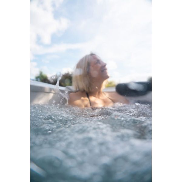 Premium Bubble & Jet Spa (6 pax) - OSLO Frame Series | MSPA - F-OS063W